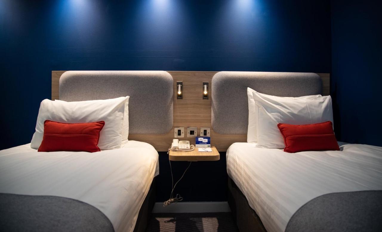 Standard Twin Room Hot Accessible